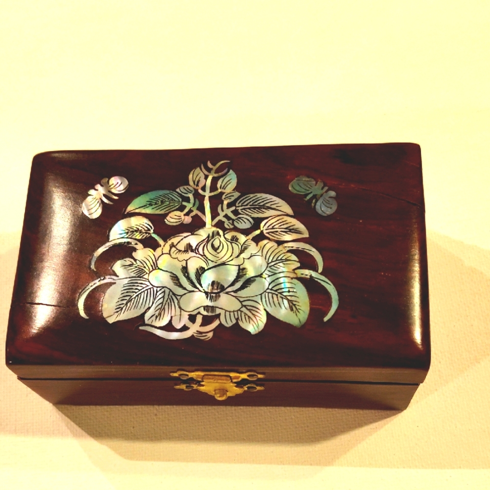 Small Wooden Jewelry Box with Inlay Design